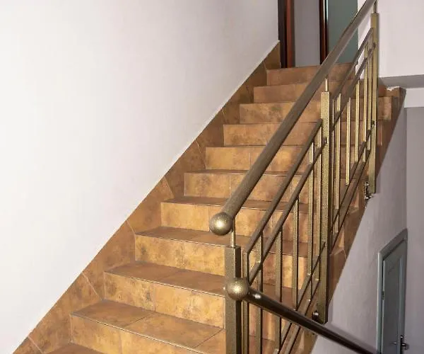 Weranda Rooms Тыхы