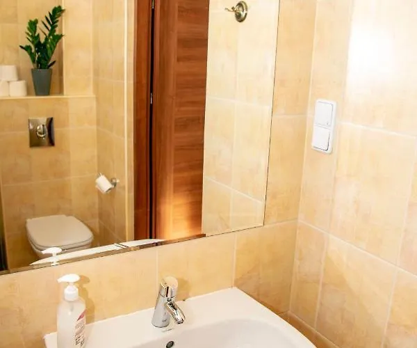 Weranda Rooms Inn Tychy